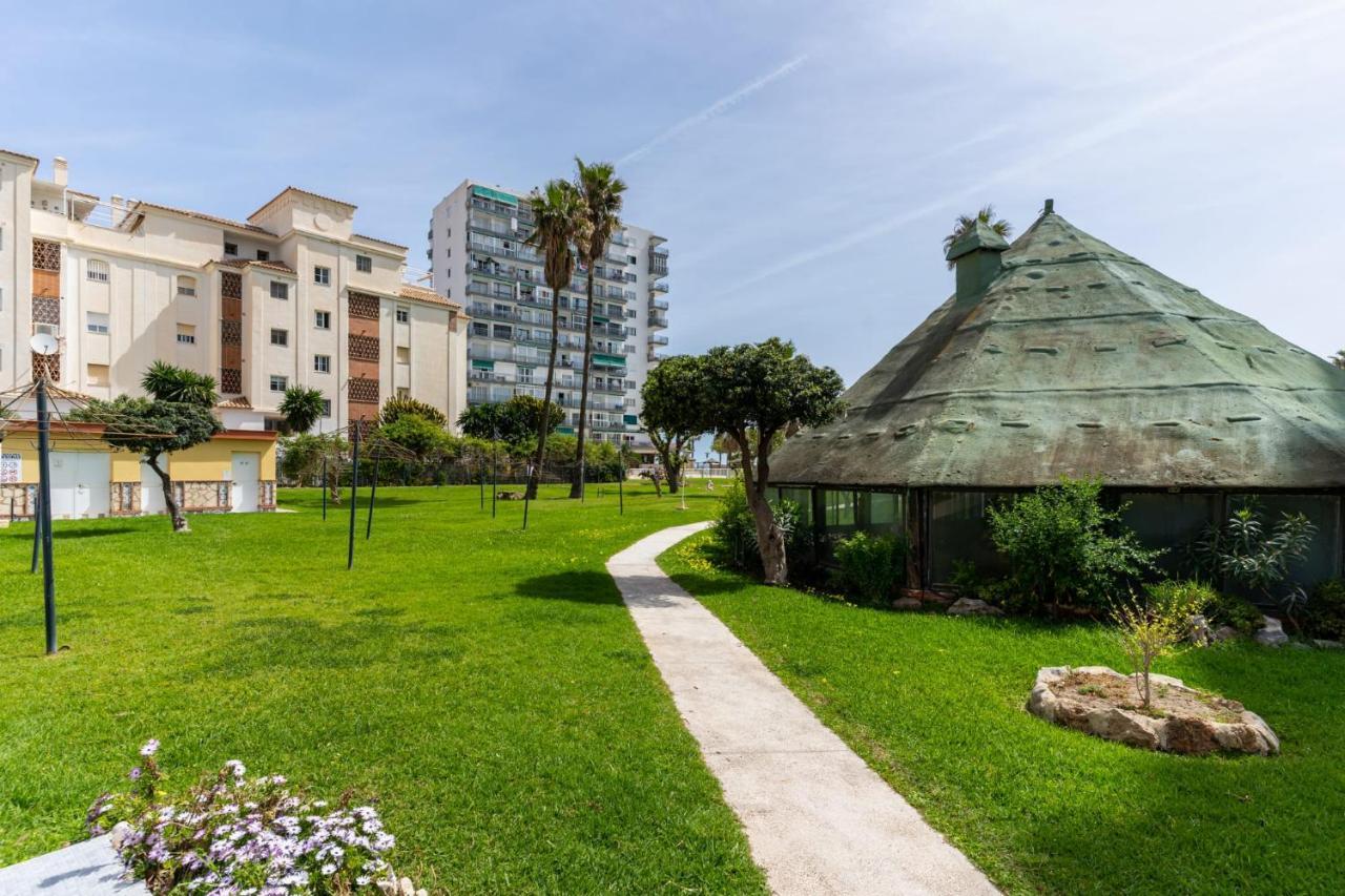 Mi Casa De La Playa -Estudio Frente Al Mar- Apartment Benalmádena Exterior photo